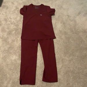 Women’s Fig scrub set